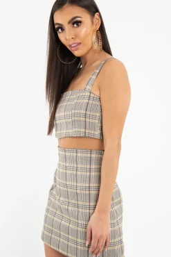 Rebellious Fashion Beige Checked Crop Top - Bianka