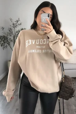 Rebellious Fashion Beige Oversized Vancouver Sweatshirt - Kyran