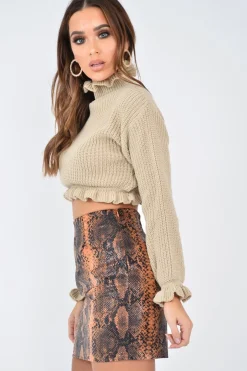 Rebellious Fashion Beige Ruffle Hem Chunky Knit Crop Jumper - Alannah