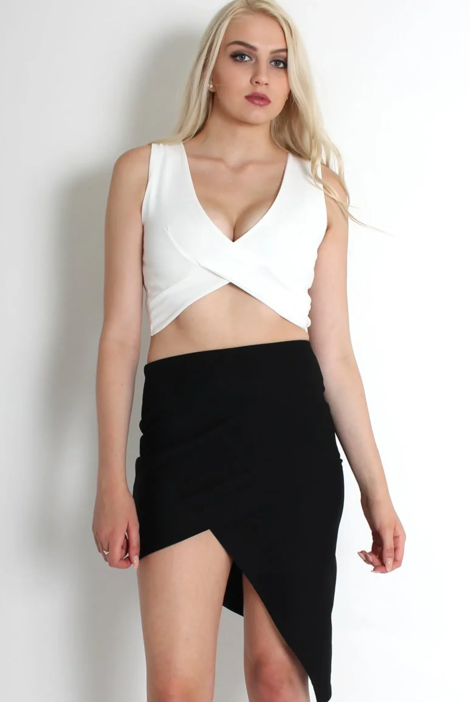 Rebellious Fashion Billy Black Asymmetric Skirt