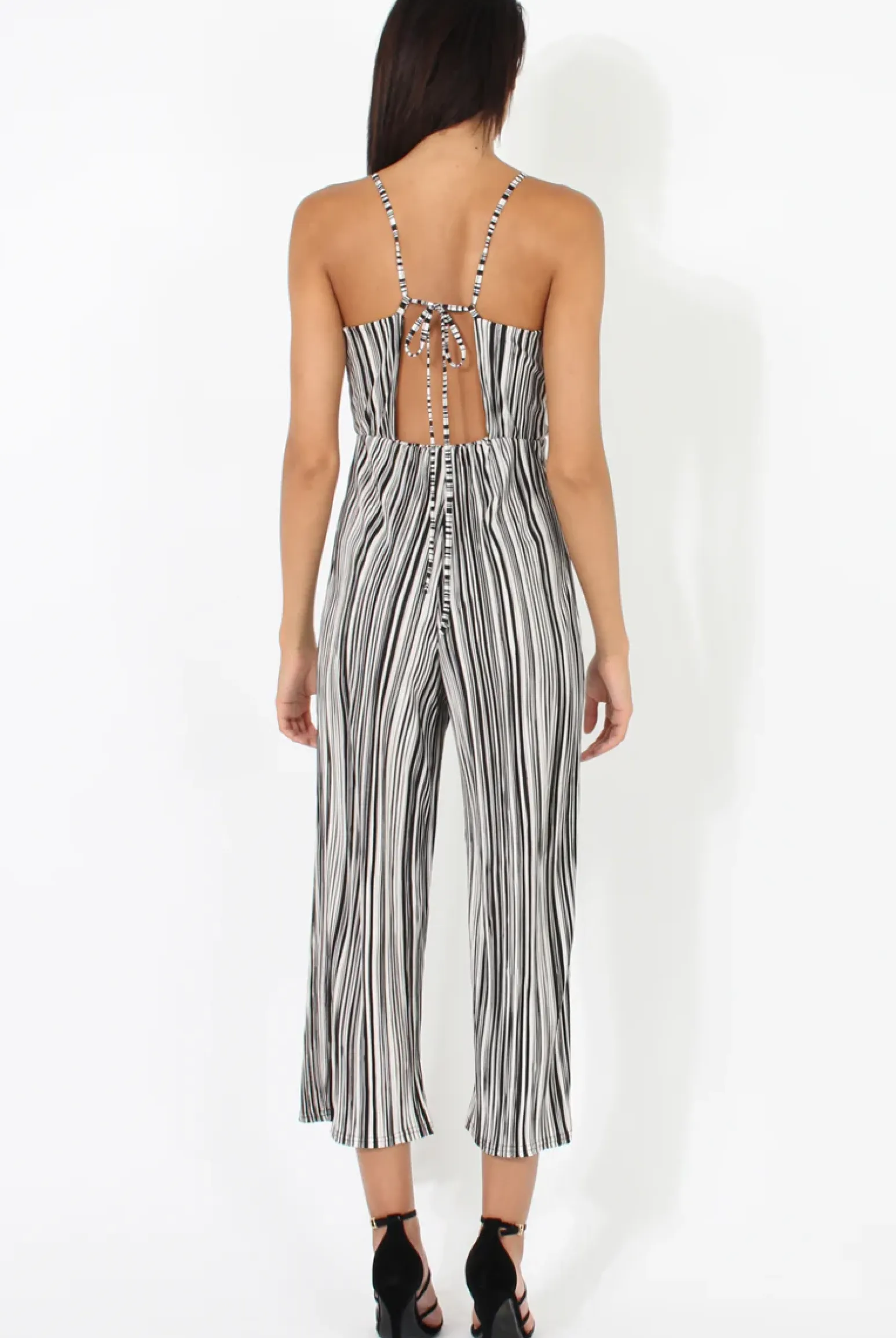 Rebellious Fashion Black & White Pleated Tie back Jumpsuit- Dublin