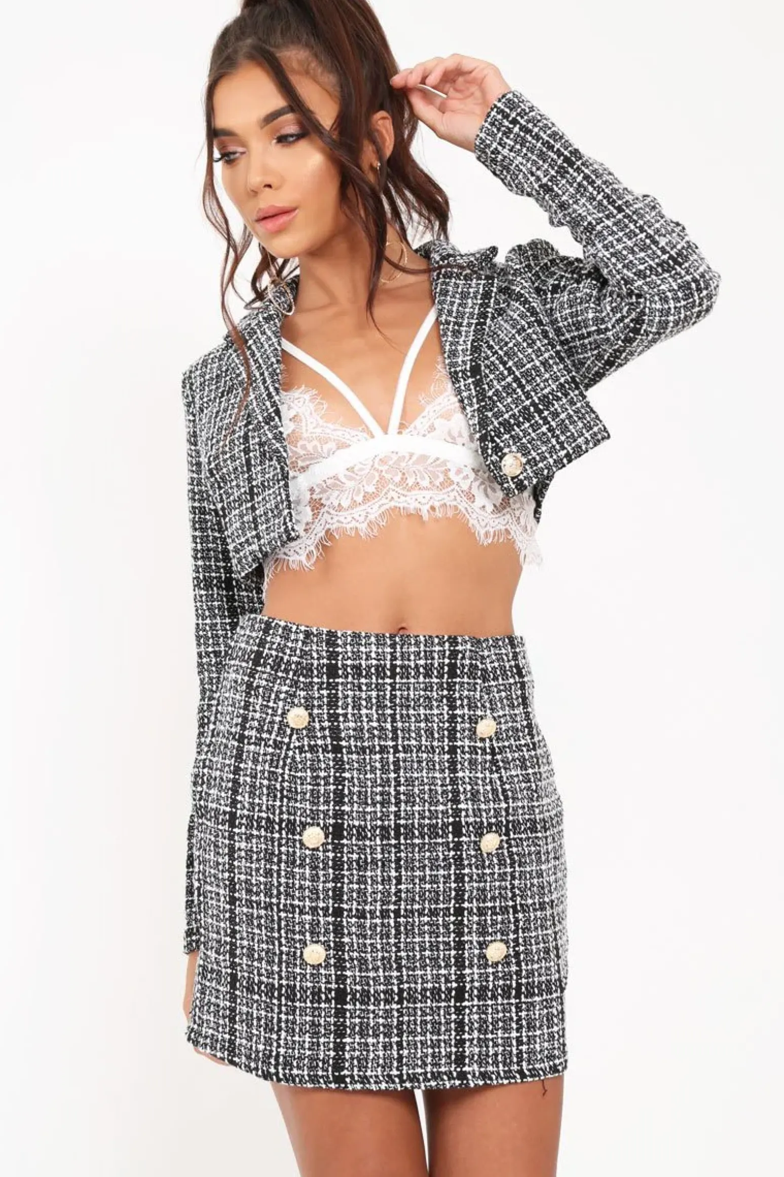 Rebellious Fashion Black And White Cropped Blazer - Keilee