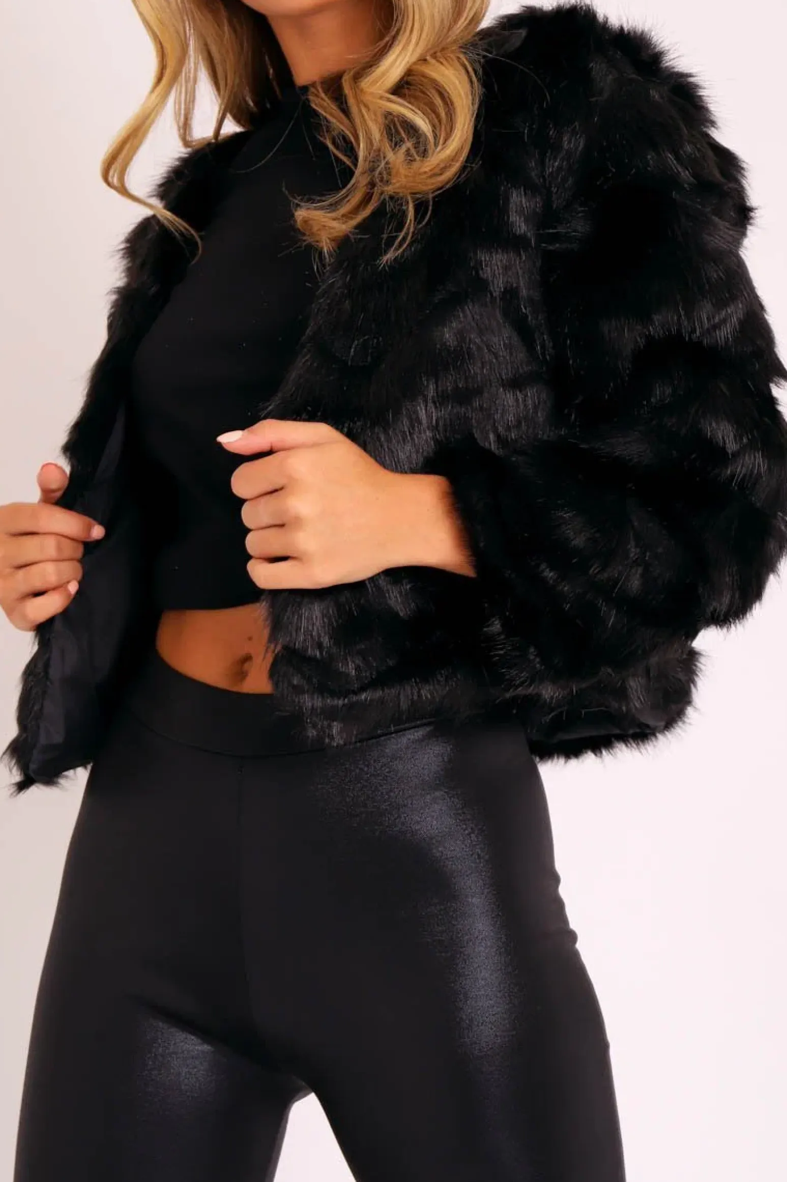 Rebellious Fashion Black Cropped Faux Fur Jacket - Gwen