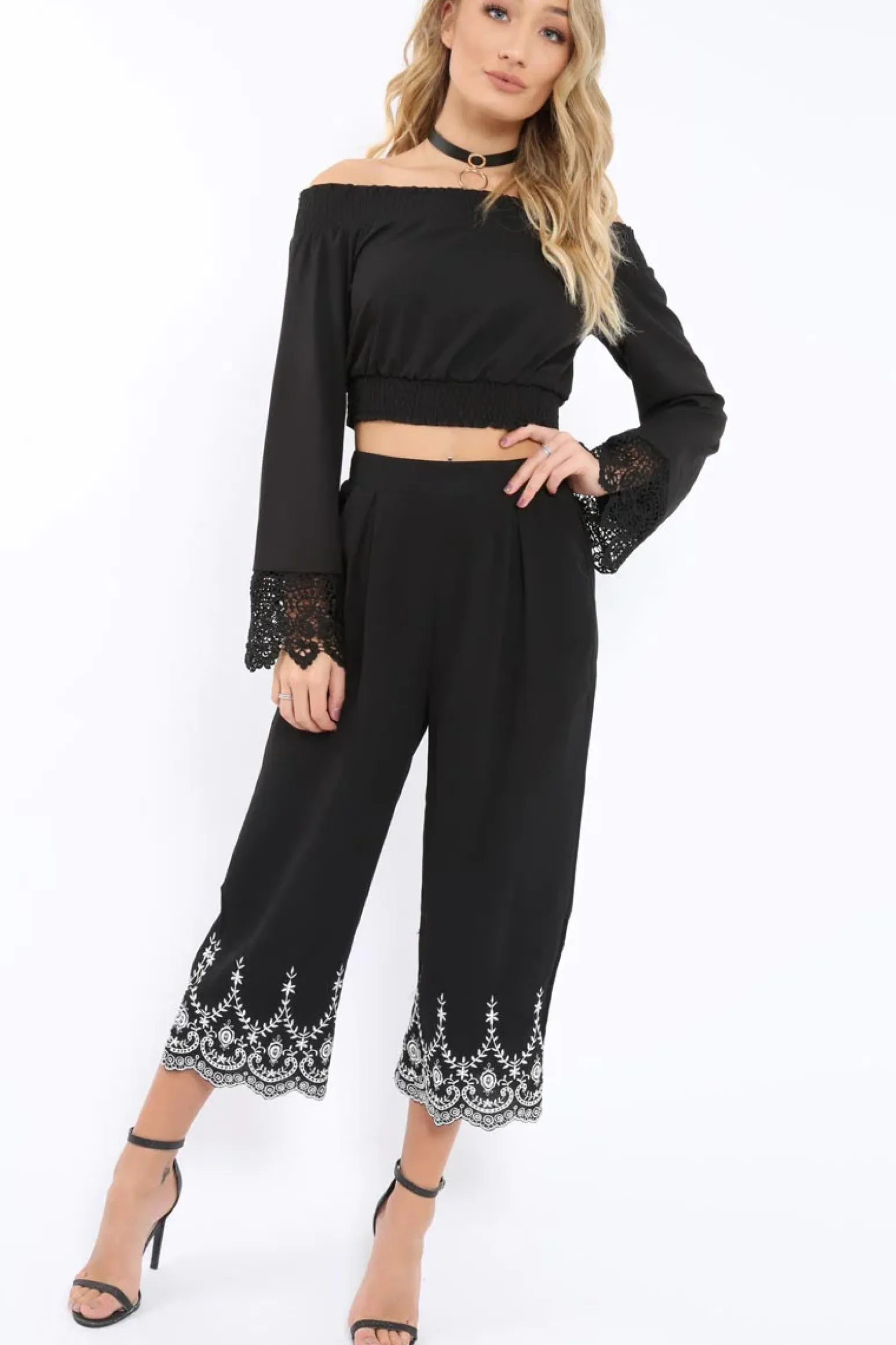 Rebellious Fashion Black Cropped Wide Leg Trousers - Eliana
