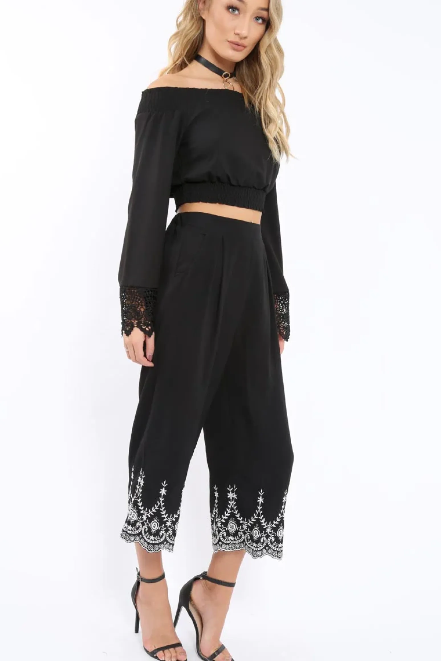 Rebellious Fashion Black Cropped Wide Leg Trousers - Eliana