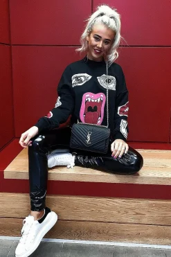 Rebellious Fashion Black Eyes Lips Printed Sweatshirt - Beckie