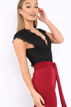Rebellious Fashion Black Floral Crochet Off The Shoulder Bodysuit - Shae