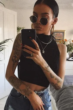 Rebellious Fashion Black High Neck Sleeveless Crop Jumper - Maleena