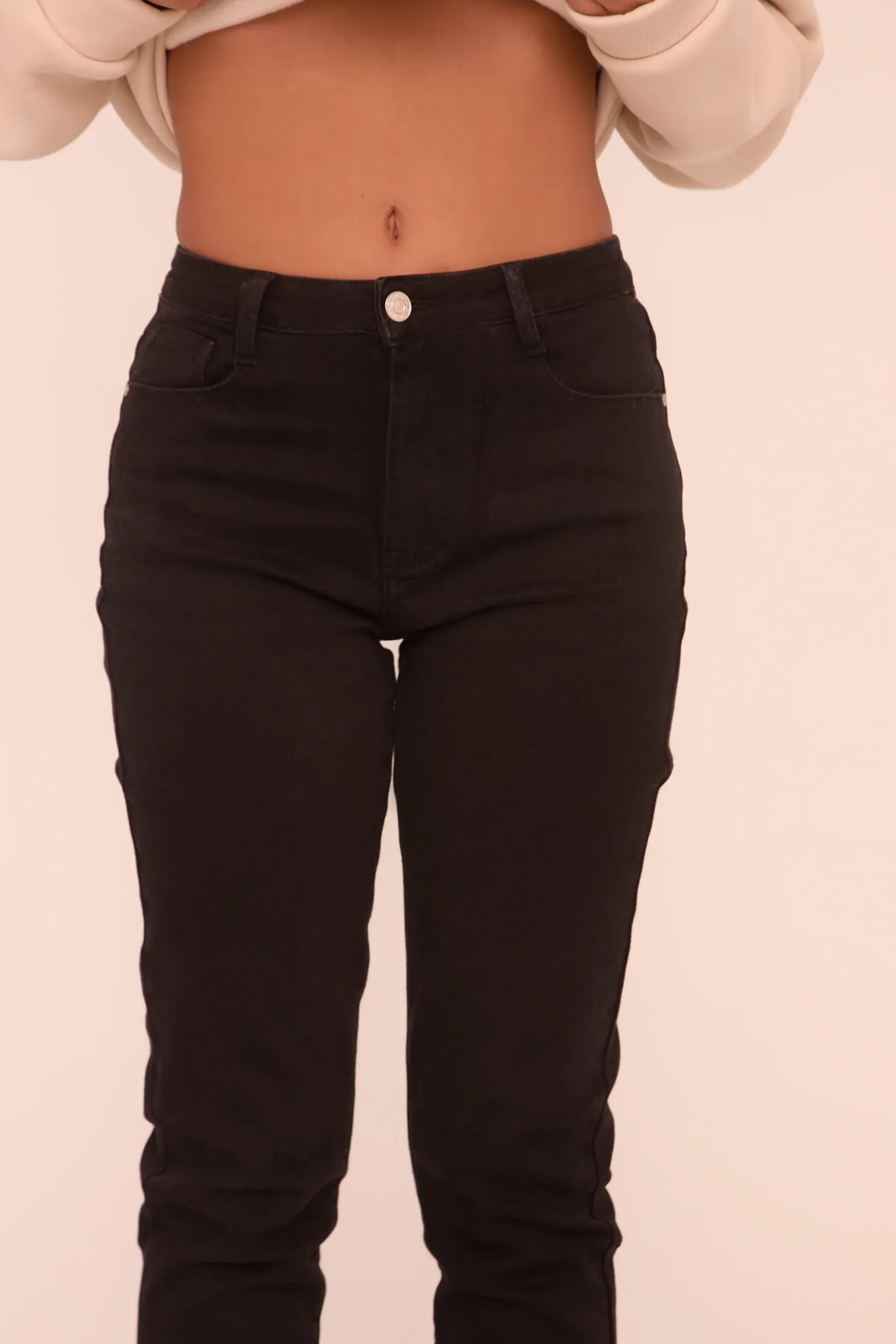 Rebellious Fashion Black High Waist Stretch Turn Up Hem Mom Jeans - Corra