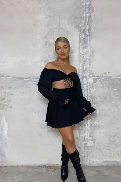 Rebellious Fashion Black Pleated Tennis Mini Skirt - Faye