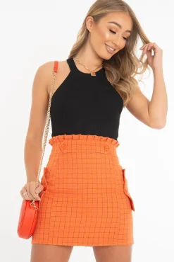 Rebellious Fashion Black Thick Rib Halter Neck Crop Top - Aariella