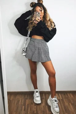 Rebellious Fashion Black White Houndstooth Pleated Mini Skirt - Nyonna