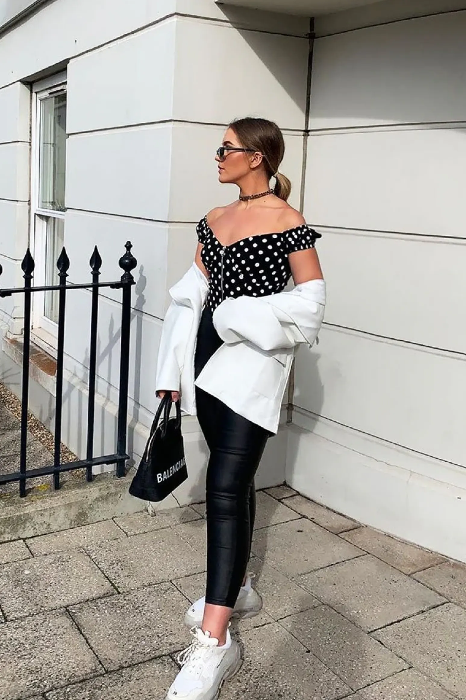 Rebellious Fashion Black White Polka Dot Zip Front Milkmaid Crop Top - Rubie