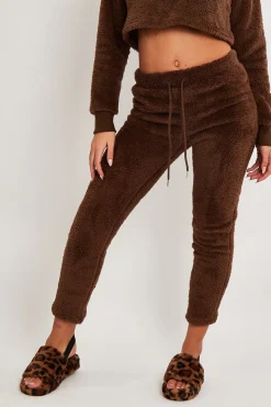 Rebellious Fashion Chocolate Soft Teddy Leggings - Evani