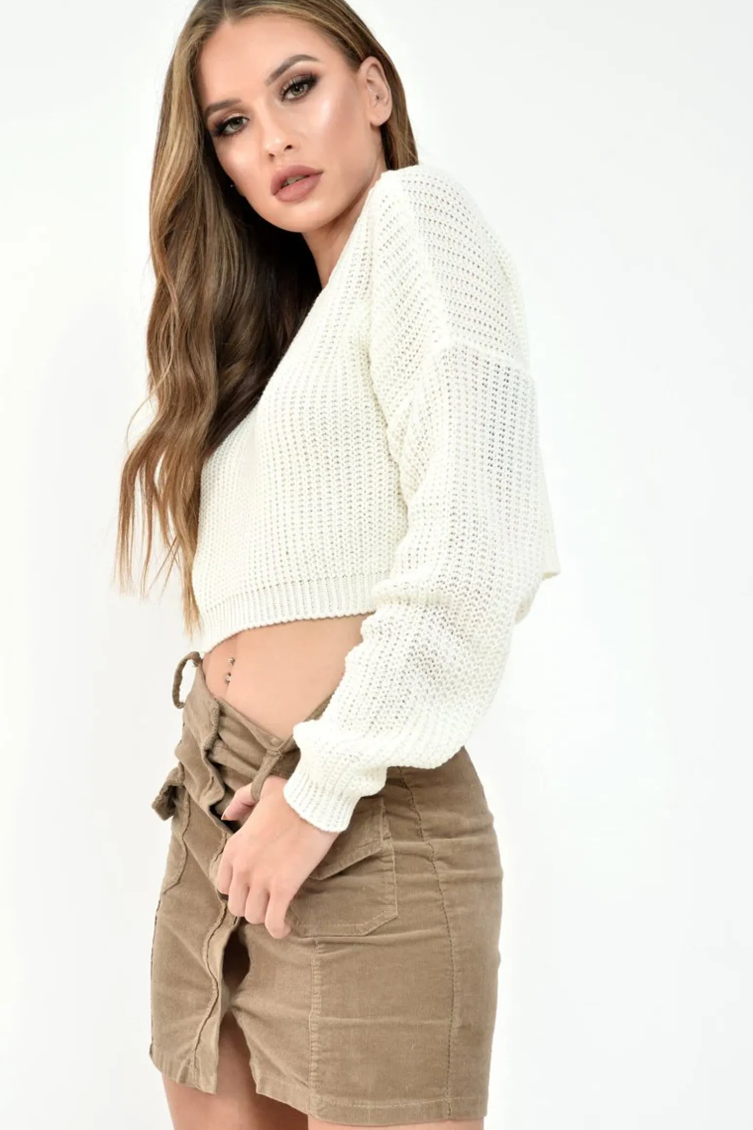 Rebellious Fashion Cream Chunky Knit V Back Crop Jumper - Priscilla