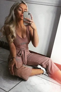 Rebellious Fashion Dusky Pink Plunge Ribbed Tie Waist Jumpsuit - Magdalena
