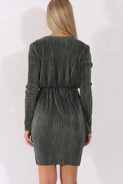 Rebellious Fashion Green Cross Over Pleated Dress - Blossom