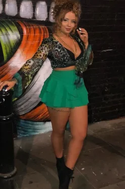 Rebellious Fashion Green Frill High Waist Shorts - Sophia
