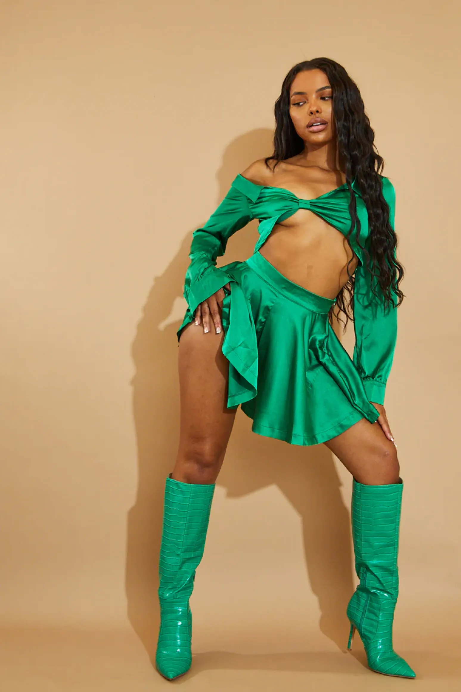 Rebellious Fashion Green Satin Flared High Waisted Shorts - Meral