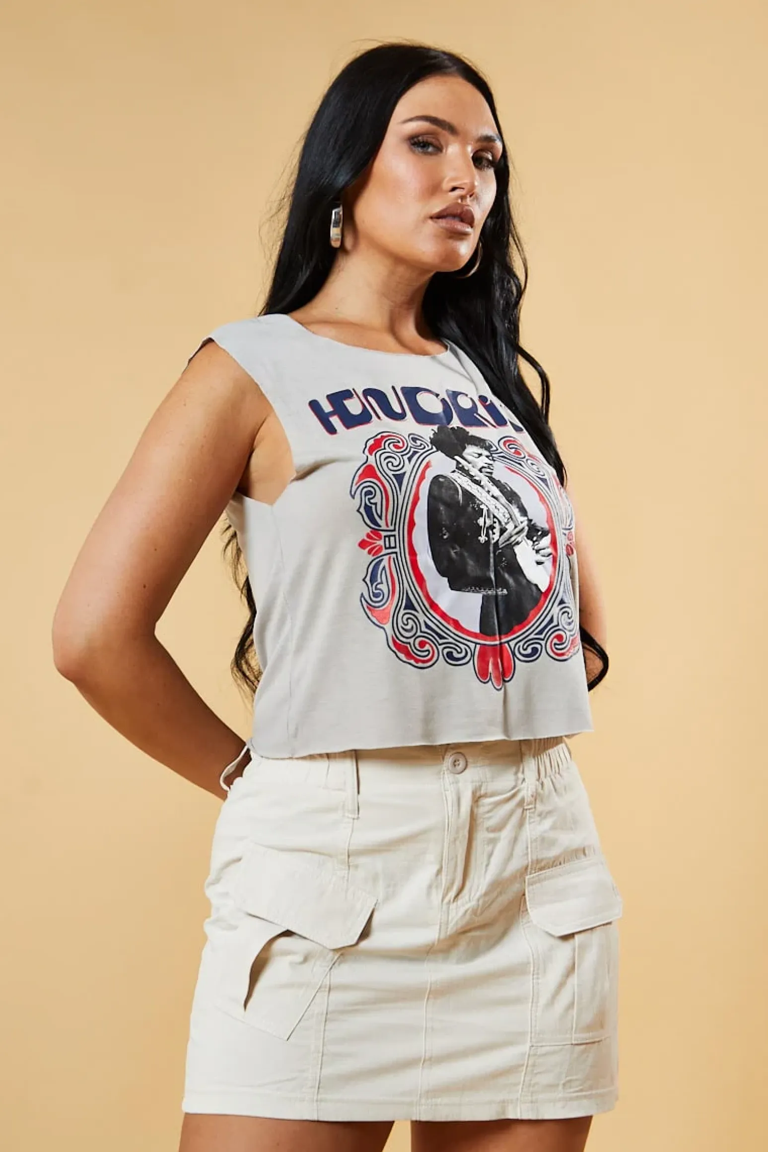Rebellious Fashion Grey Graphic Print Sleeveless Cropped Top - Marta