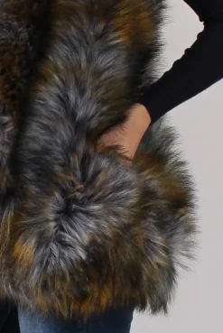 Rebellious Fashion Greyish Blue Faux Fur Gilet - Demi