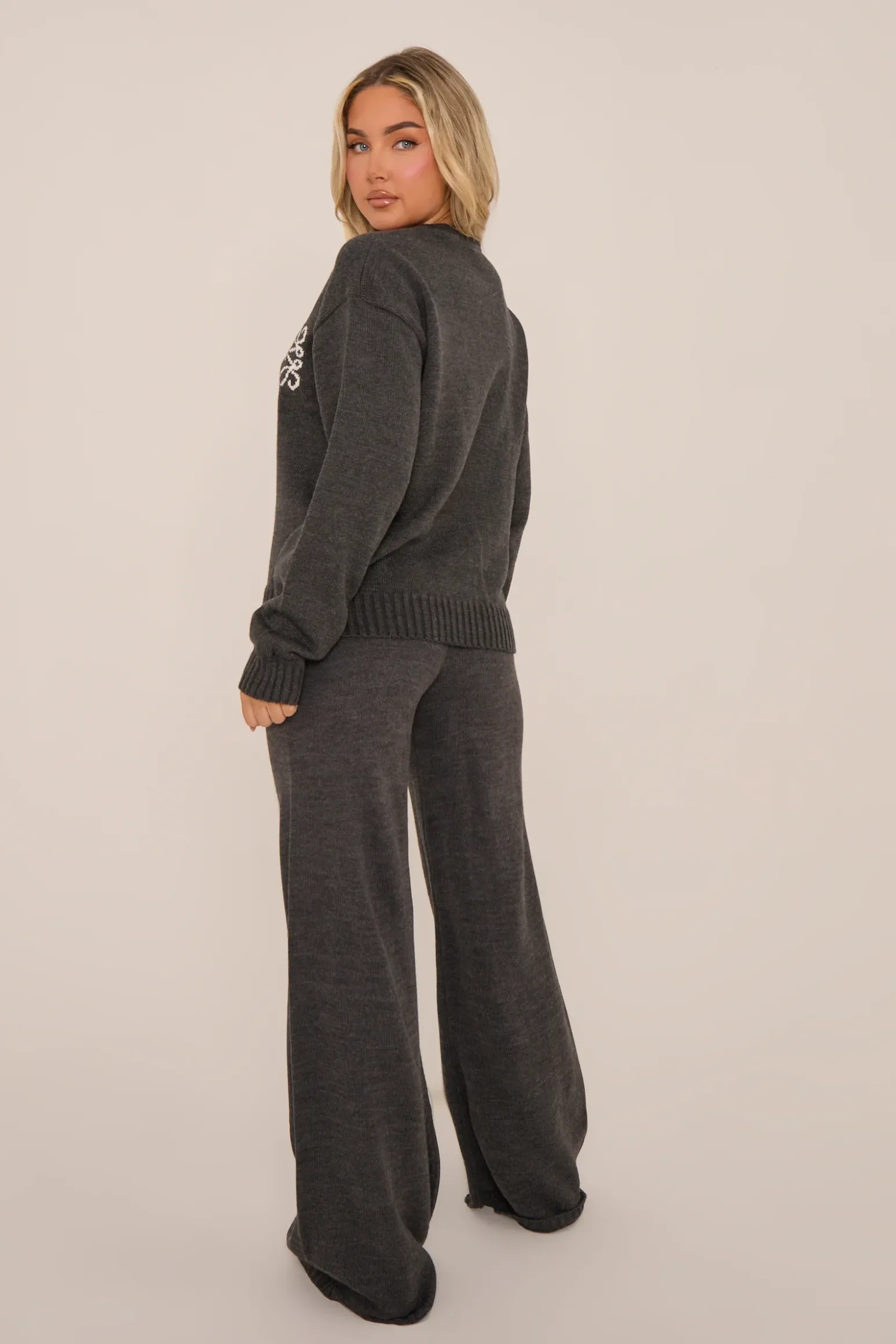 Rebellious Fashion Grey Knit Swirl Detail Oversized Sweatshirt - Pluma