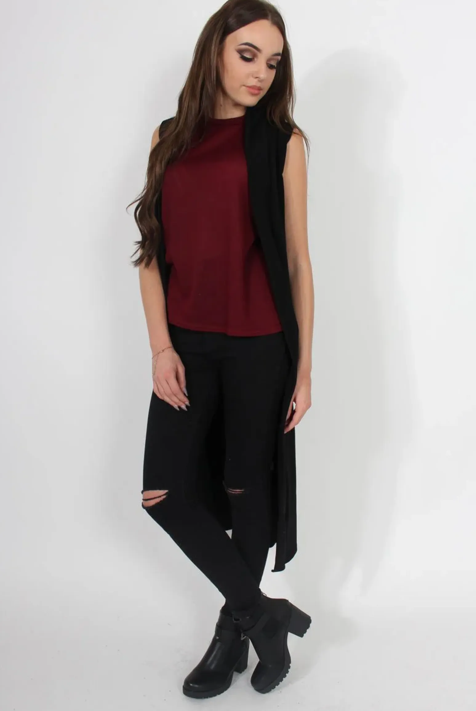 Rebellious Fashion Ivanna Black Sleevless Jacket