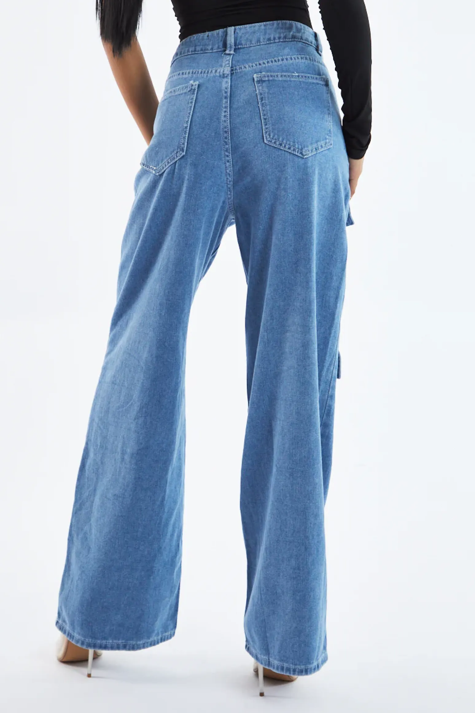 Rebellious Fashion Light Blue Cargo Pocket Straight Leg Jeans - Mylah