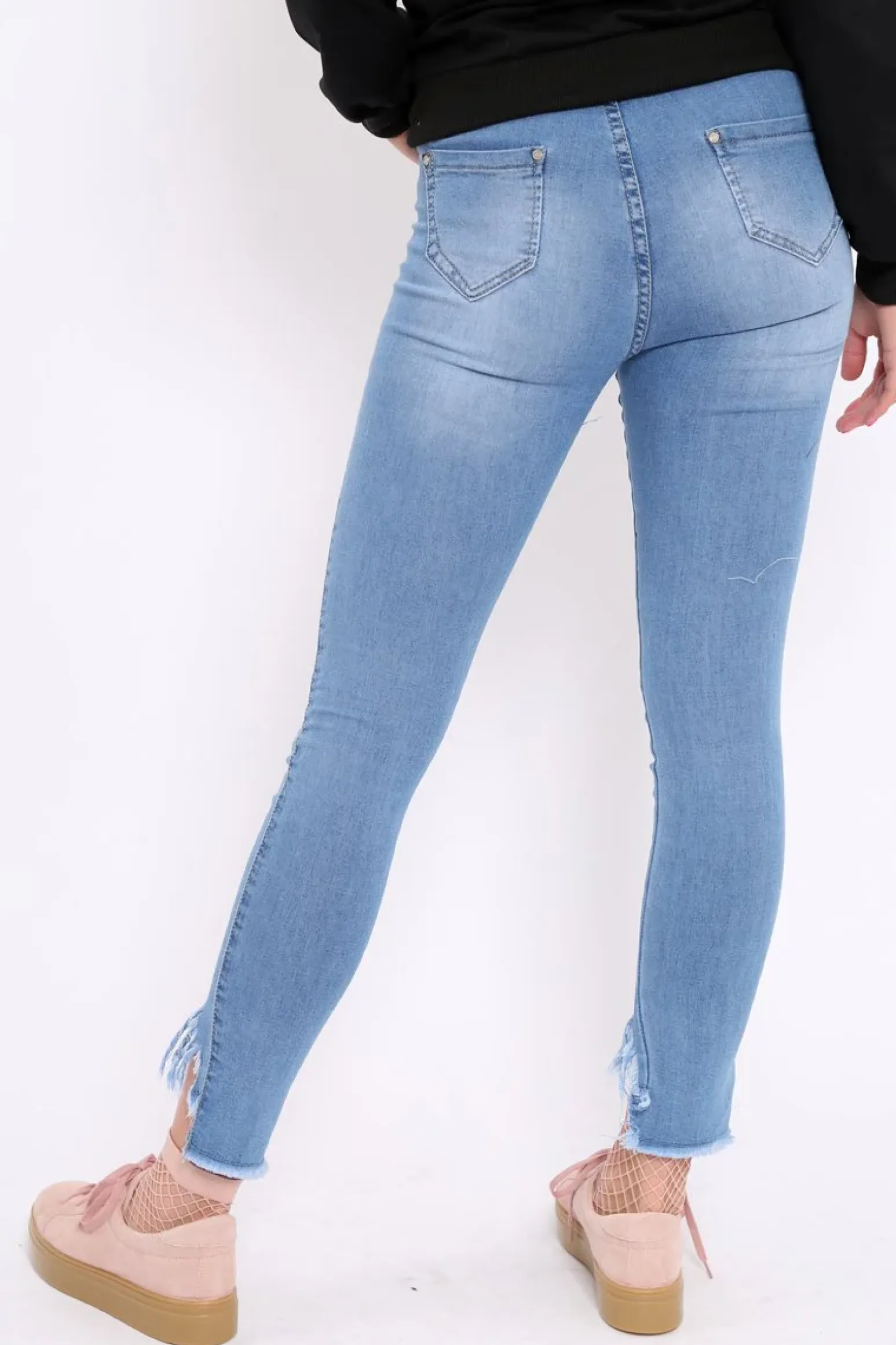 Rebellious Fashion Light Blue Denim Dip Hem Jeans - Carolina