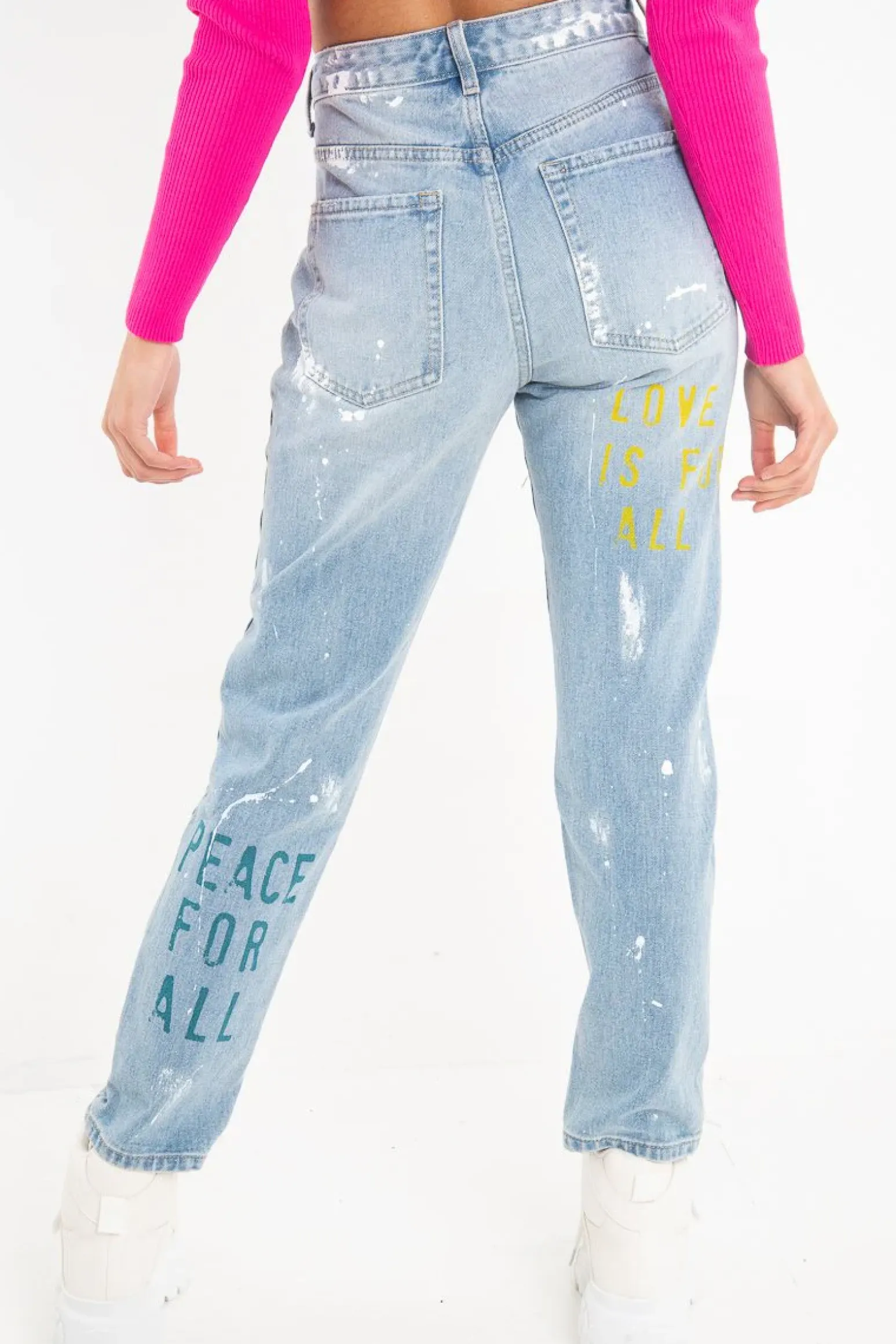 Rebellious Fashion Light Wash Graffiti Print Distressed Boyfriend Jeans - Maryana