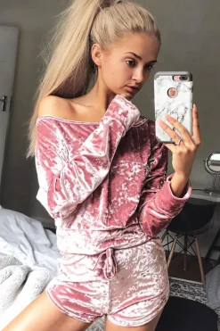 Rebellious Fashion Mauve Velvet Loungewear Set - Portia
