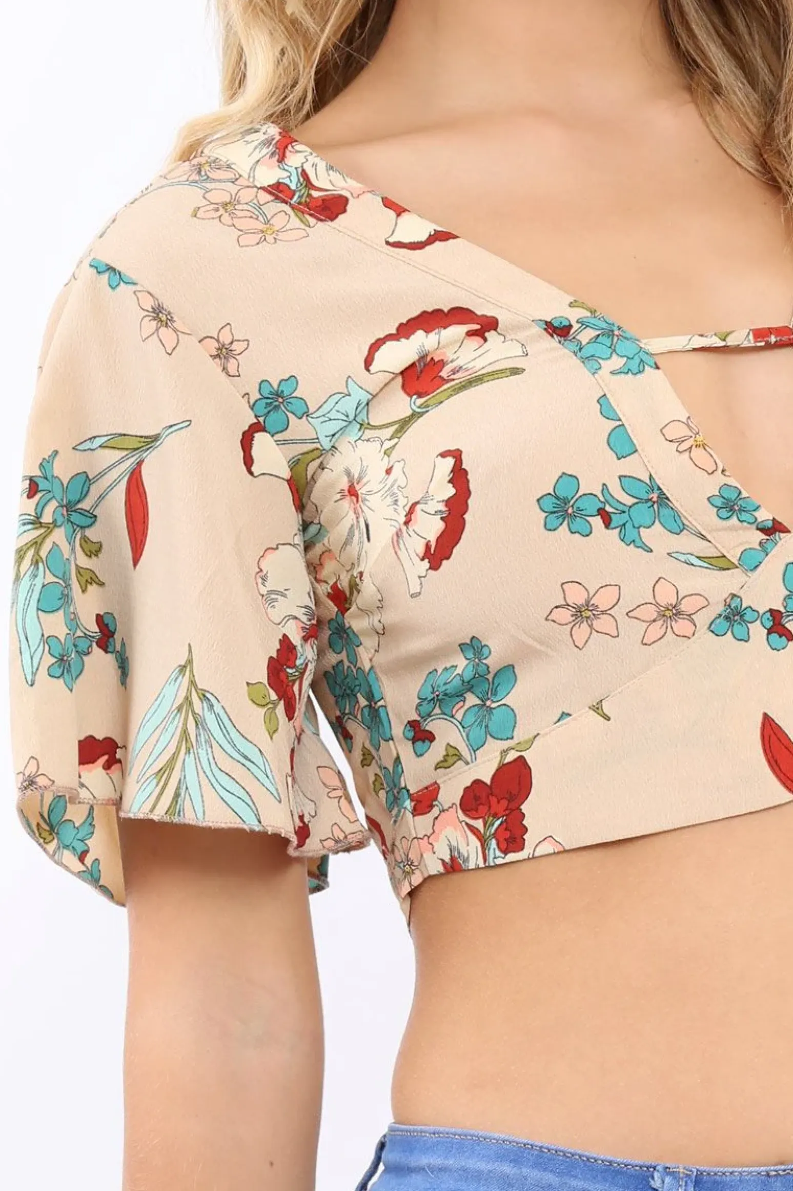 Rebellious Fashion Nude Floral Plunge Tie Back Crop Top - Shelly