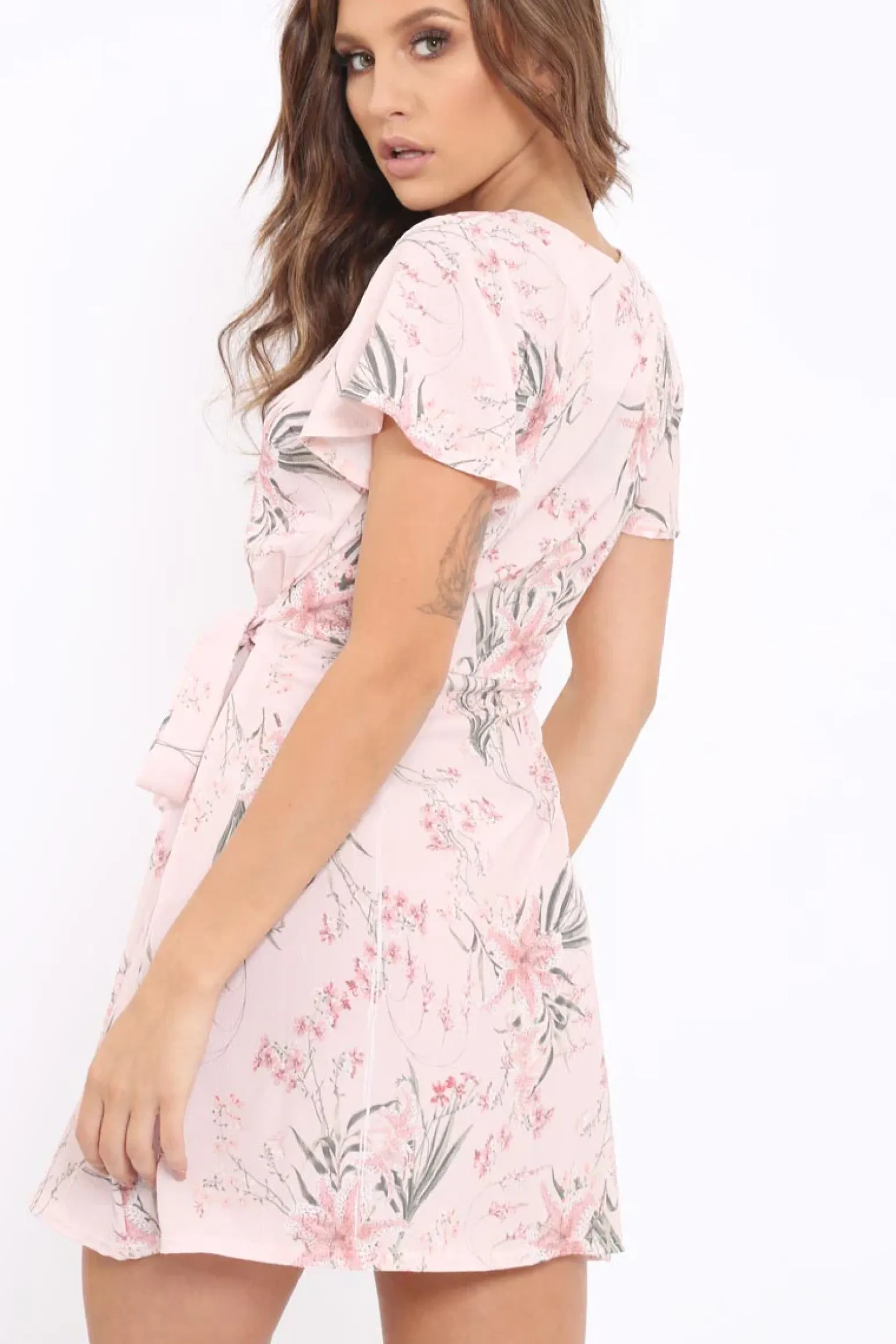 Rebellious Fashion Pink Floral Print Wrap Dress - Norie