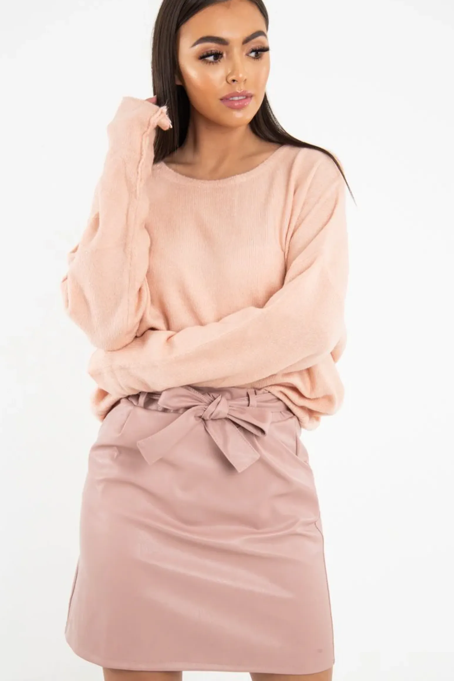 Rebellious Fashion Pink Soft Knit Asymmetric Hem Jumper - Francia