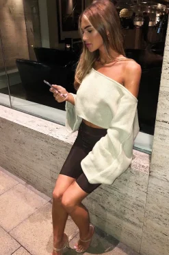 Rebellious Fashion Stone Cropped Batwing Jumper - Carmin