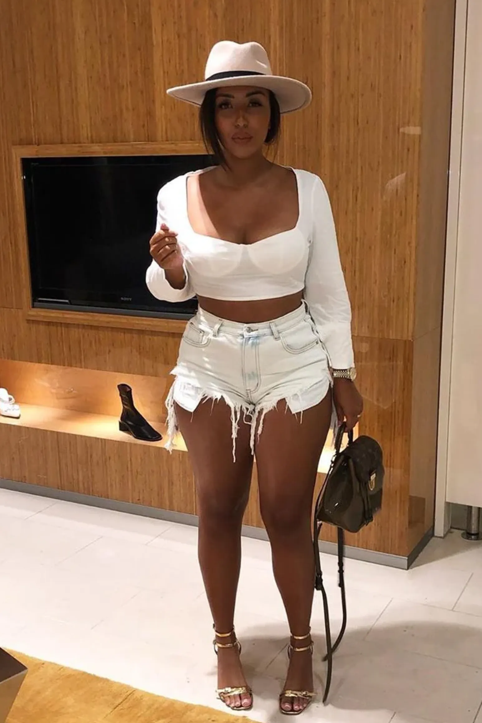 Rebellious Fashion White Cropped Bustier Crop Top - Mara
