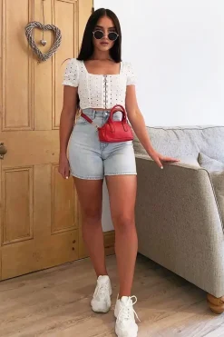 Rebellious Fashion White Floral Hook And Eye Puff Sleeve Crop Top - Libbie