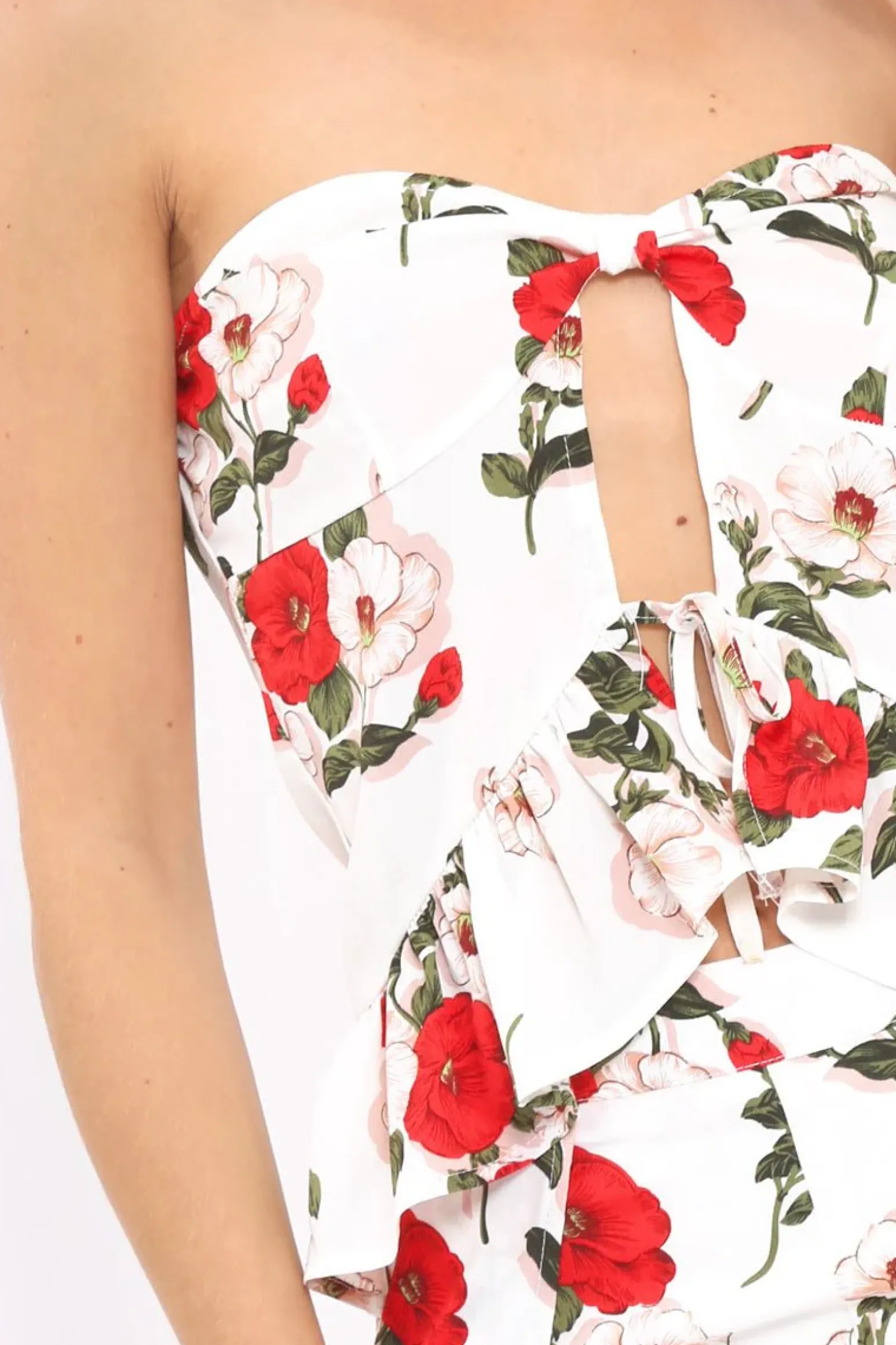 Rebellious Fashion White Floral Print Bandeau Frill Detail Crop Top - Brandi