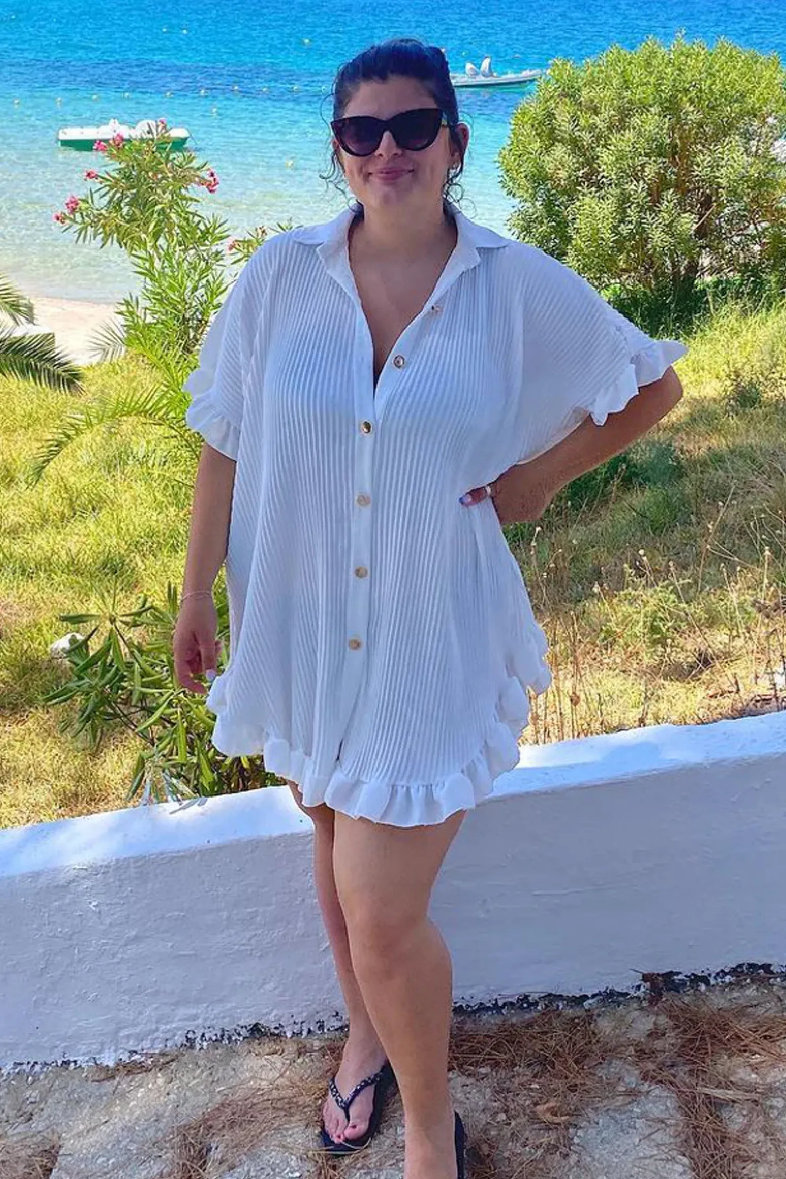 Rebellious Fashion White Plisse Detail Frill Hem Oversized Dress - Sakura