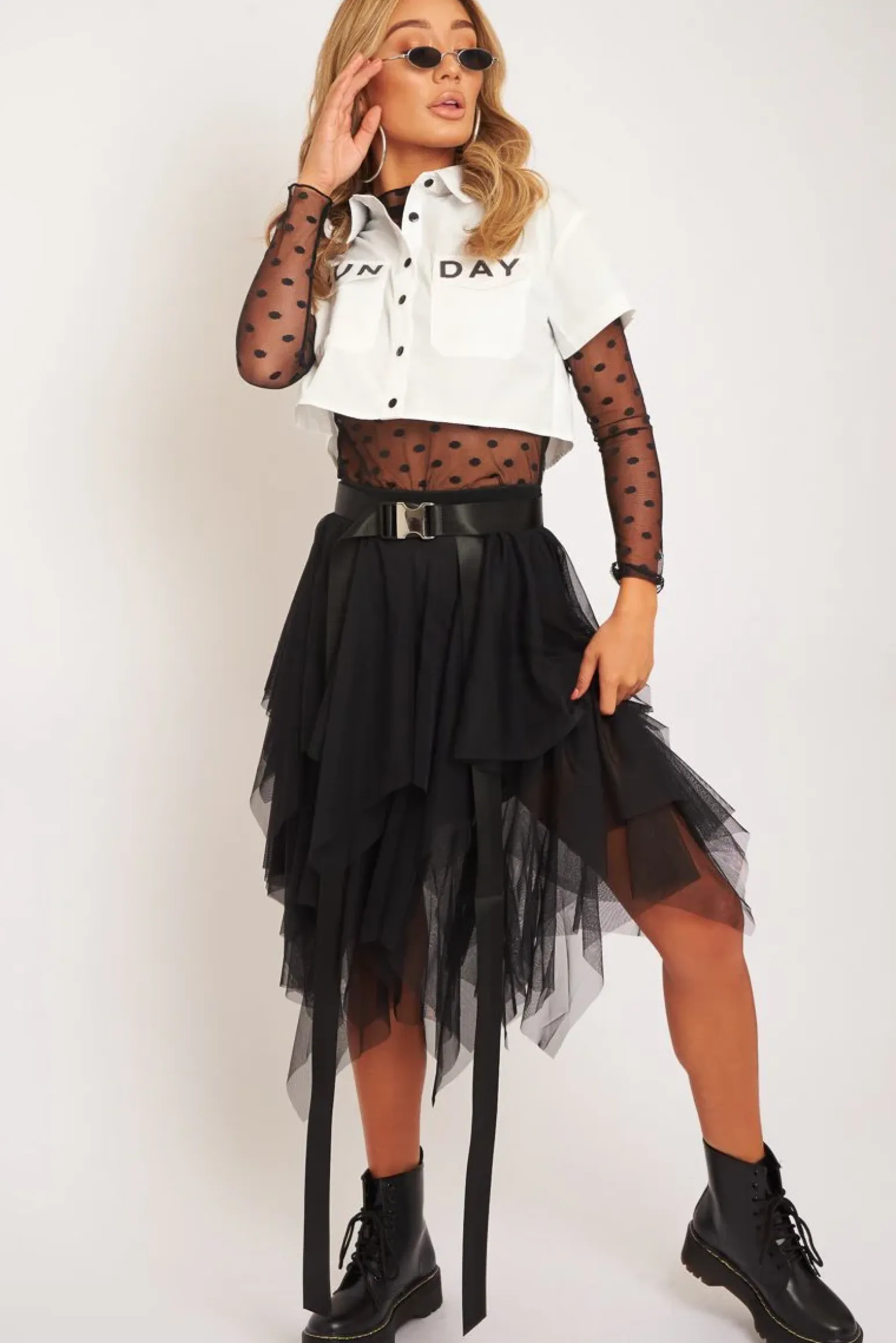Rebellious Fashion White Sunday Slogan Cropped Shirt - Blaike