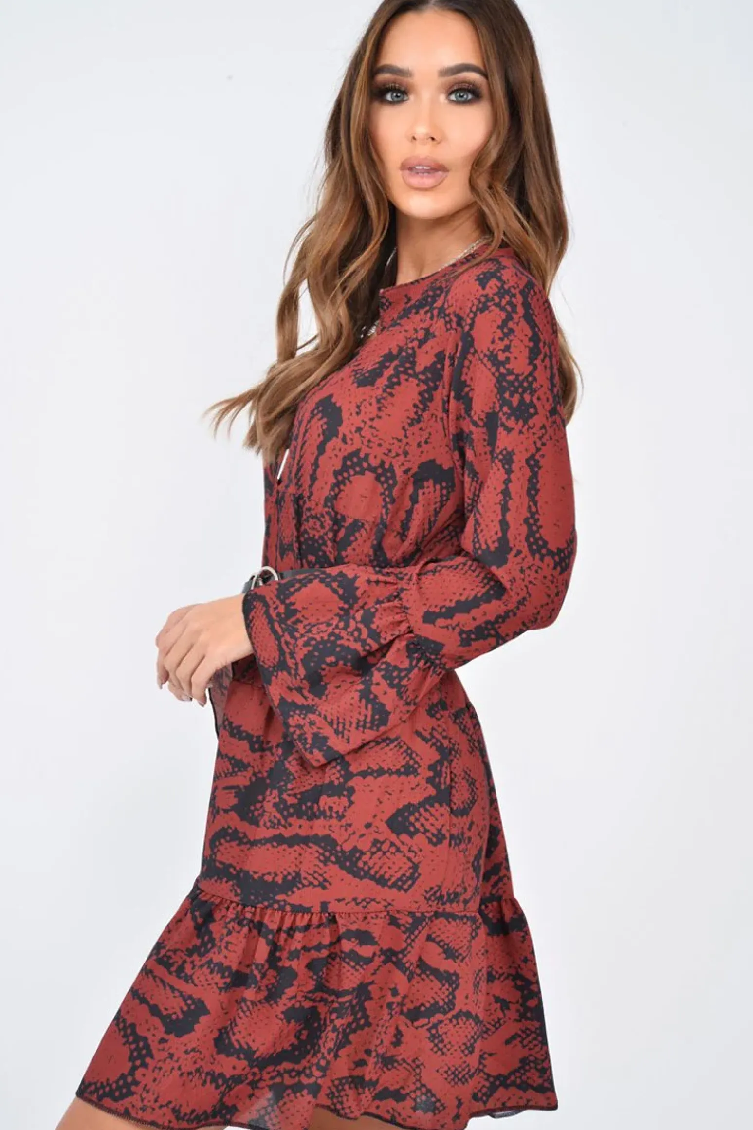 Rebellious Fashion Wine Snake Print Plunge Flute Sleeve Shift Dress - Olesya